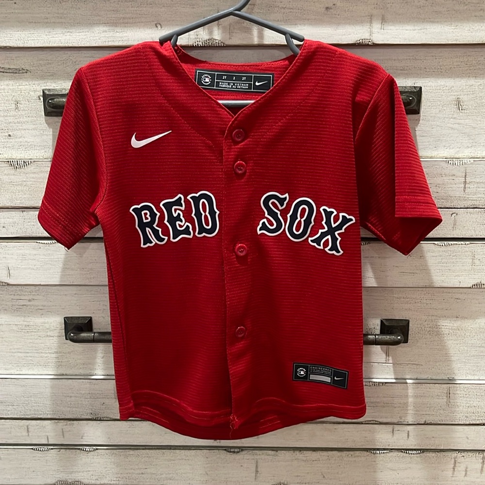 2T Red Sox jersey